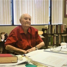El legendario Chuck Davidson.