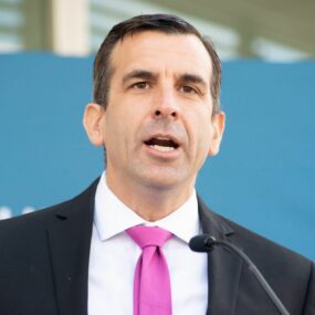 Grupo de defensa del alcalde de San José, medidas de control de armas
