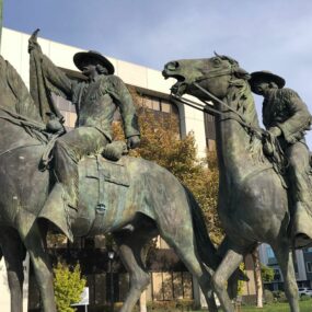San José finalmente arranca la estatua de Thomas Fallon