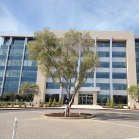 Bloom Energy demanda a Santa Clara, los altos alquileres de South Bay