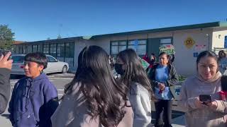 Estudiantes de la escuela secundaria del este de San José protestan por el cierre de la escuela