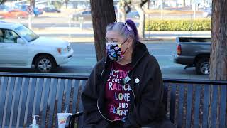 Las lápidas honran a 196 personas sin hogar que murieron en Silicon Valley